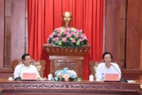 Các đồng chí chủ trì buổi làm việc. 