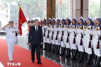 Chủ tịch nước Tô Lâm duyệt đội danh dự Quân chủng Hải quân. Ảnh: TTXVN. 
