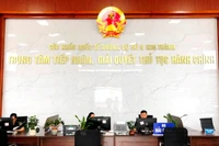 Sáng 7/6, Lào Cai chính thức vận hành Trung tâm tiếp nhận, giải quyết thủ tục hành chính tại Cửa khẩu đường bộ Kim Thành, nhằm rút ngắn thời gian, chi phí thông quan xuất, nhập khẩu hàng hóa tại đây. (Ảnh: QUỐC HỒNG)