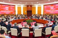 Toàn cảnh Diễn đàn đối thoại giáo dục đại học báo chí và truyền thông Trung Quốc-Việt Nam.