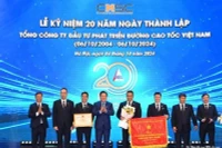 Nhiều đơn vị, cá nhân của VEC được trao tặng các phần thưởng cao quý.
