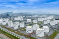 Một góc nhà máy Lọc hóa dầu Nghi Sơn.