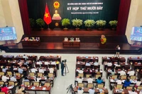 Toàn cảnh kỳ họp.