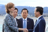 Chủ tịch nước Võ Văn Thưởng đến San Francisco, bắt đầu chương trình tham dự Tuần lễ Cấp cao APEC 2023. Ảnh: TTXVN