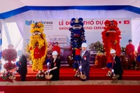 Các đại biểu tham gia động thổ khởi công xây dựng dự án Logicross Hải Phòng của Tập đoàn Mitsubishi Estate.