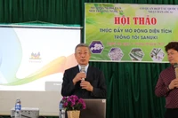 Ông Kondo Takashi, Chủ tịch Hợp tác xã Farmers’ Co-op chia sẻ tại buổi hội thảo. (Ảnh: JICA)