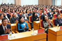 Chủ tịch Quốc hội Trần Thanh Mẫn, Phó Chủ tịch Quốc hội Nguyễn Đức Hải và các đại biểu tại cuộc gặp mặt. (Ảnh: DUY LINH)