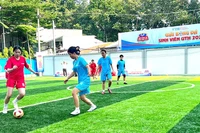 Trận chung kết bóng đá nữ diễn ra hấp dẫn.