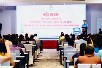 Chương trình nhằm trang bị, cập nhật những kiến thức, kỹ năng về chính sách pháp luật - quan hệ lao động cho đội ngũ cán bộ công đoàn.