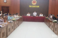 Quang cảnh họp báo thông tin về kỷ niệm 50 năm Ngày giải phóng và 95 năm Ngày thành lập Đảng bộ tỉnh Quảng Nam. 