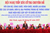 Đồng chí Bí thư Tỉnh ủy Bắc Ninh Nguyễn Anh Tuấn dự, chủ trì hội nghị tiếp xúc cử tri chuyên đề.