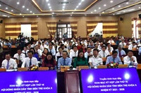Hội đồng nhân dân tỉnh Bến Tre thông qua 26 Nghị quyết phát triển kinh tế-xã hội. (Ảnh: HOÀNG TRUNG)