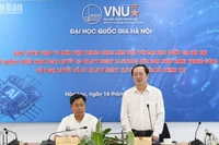Đồng chí Huỳnh Thành Đạt, Ủy viên Trung ương Đảng, Phó Trưởng Ban Tuyên giáo và Dân vận Trung ương phát biểu tại buổi làm việc.