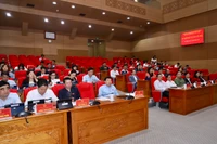 Toàn cảnh phiên họp.