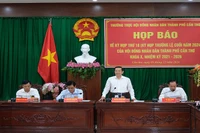 Quang cảnh buổi họp báo.