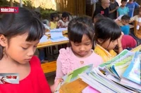 Thư viện miễn phí cho trẻ em nghèo vùng cao
