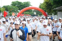 Đoàn viên, thanh niên chạy hưởng ứng “Thanh niên Việt Nam nói không với thuốc lá”.