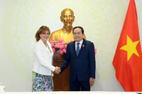 Chủ tịch Quốc hội Trần Thanh Mẫn tiếp Chủ tịch Quốc hội bang Québec, Canada. (Ảnh: Cổng TTĐT Quốc hội/ Phạm Thắng)