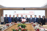 Lễ ký kết Biên bản ghi nhớ hợp tác chiến lược giữa Tập đoàn Viettel và KT (Hàn Quốc).