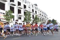 Các vận động viên thi đấu tại giải.