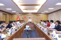Bộ Giáo dục và Đào tạo đã có buổi gặp mặt đoàn cán bộ, học sinh tham gia thi Khoa học kỹ thuật quốc tế ISEF năm 2025.