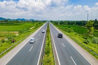 [Video] Ninh Bình bố trí vốn để hoàn thành cao tốc Ninh Bình - Hải Phòng trong năm 2026