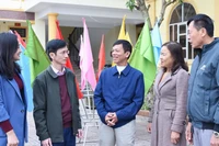 Đồng chí Phạm Viết Linh (sinh năm 1967), nguyên Chủ tịch Ủy ban Mặt trận Tổ quốc xã Trung Lộc cũ (Can Lộc), chia sẻ mong muốn nghỉ hưu trước tuổi với lãnh đạo đơn vị hành chính mới (thị trấn Đồng Lộc).