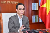 Thứ trưởng Giáo dục và Đào tạo Hoàng Minh Sơn