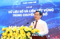 Chủ tịch Ủy ban nhân dân tỉnh Quảng Ngãi Đặng Văn Minh phát biểu khai mạc Tuần lễ Chuyển đổi số năm 2023.