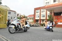 Đà Nẵng tổ chức đợt ra quân cao điểm tuyên truyền, vận động toàn dân giao nộp và đấu tranh, xử lý tội phạm, vi phạm pháp luật liên quan đến vũ khí, vật liệu nổ, công cụ hỗ trợ. (Ảnh: ANH ĐÀO)