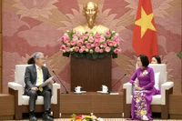 Phó Chủ tịch Quốc hội Nguyễn Thị Thanh tiếp Chủ tịch kiêm Tổng Giám đốc Tập đoàn Điện lực Hàn Quốc Kim Dong Cheol.