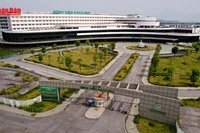 [Video] Khẩn trương đưa cơ sở 2 của bệnh viện Bạch Mai và Việt Đức vào hoạt động