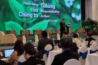 Thứ trưởng Kế hoạch và Đầu tư Trần Quốc Phương phát biểu tại Diễn đàn.