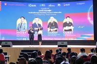 Toàn cảnh buổi tọa đàm.