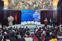 Quang cảnh buổi tọa đàm.