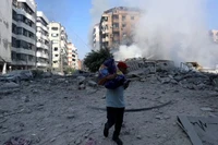 Tòa nhà bị phá hủy sau cuộc không kích của Israel tại Beirut (Liban), ngày 28/9/2024. (Ảnh: THX/TTXVN)
