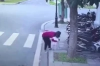 Hình ảnh được chia sẻ trên mạng được cho là đối tượng bắt cóc trẻ em. Ảnh: TTXVN