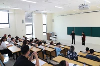 Sinh viên Đại học Quốc gia trên giảng đường (Ảnh minh họa)