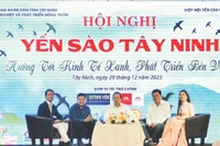 Các đại biểu chia sẻ kinh nghiệm, nêu kiến nghị tại Hội nghị yến sào Tây Ninh, hướng tới kinh tế xanh, phát triển bền vững.