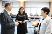 Các đại biểu đang trao đổi về những cơ hội từ chính sách thương mại mới của Hoa Kỳ.