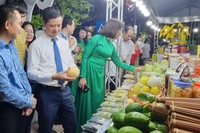 Nhiều mặt hàng trái cây, nông sản đặc trưng được giới thiệu tại Tuần hàng.