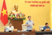 Chủ tịch Quốc hội Vương Đình Huệ phát biểu khai mạc Phiên họp thứ 25 của Ủy ban Thường vụ Quốc hội. (Ảnh: DUY LINH)