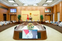Quang cảnh phiên họp.