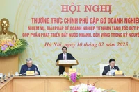 Thủ tướng Phạm Minh Chính chủ trì Hội nghị Thường trực Chính phủ gặp gỡ doanh nghiệp. (Ảnh: TRẦN HẢI) 