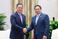 Thủ tướng Chính phủ Phạm Minh Chính và Thủ tướng Campuchia Hun Manet. (Ảnh: Dương Giang/TTXVN)