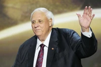 Ông Jim Justice giành chiến thắng trong cuộc đua vào Thượng viện Tây Virginia, giành lại ghế cho đảng Cộng hòa. (Ảnh: newsnationnow.com)