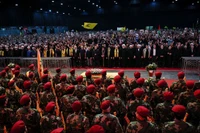 Quang cảnh lễ tang của chỉ huy cấp cao của Hezbollah Fouad Shokor, người đã thiệt mạng trong một cuộc không kích của Israel, tại vùng ngoại ô phía nam Beirut, Liban, ngày 1/8/2024. (Ảnh: Reuters) 
