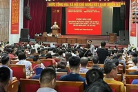 Phiên đấu giá đất tại huyện Hoài Đức.