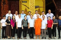 Lãnh đạo Ủy ban Dân tộc gặp gỡ sư sãi và cán bộ dân tộc thiểu số của tỉnh Sóc Trăng.