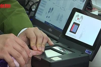 [Video] Người dân làm thủ tục cấp căn cước công dân ở công an cấp xã